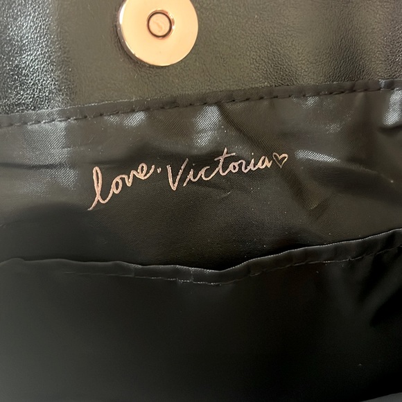 NWT Limited Edition Victoria's Secret Large Fringe Faux Leather Tote - Picture 9 of 11